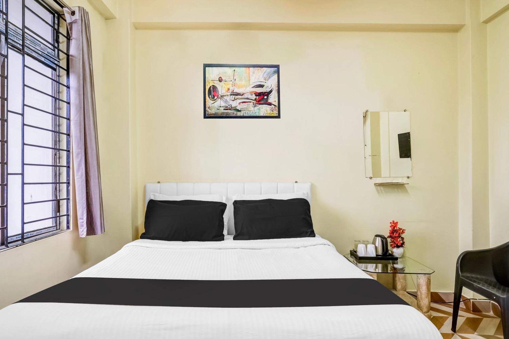 Super Hotel O Rynjah Shillong Exterior foto